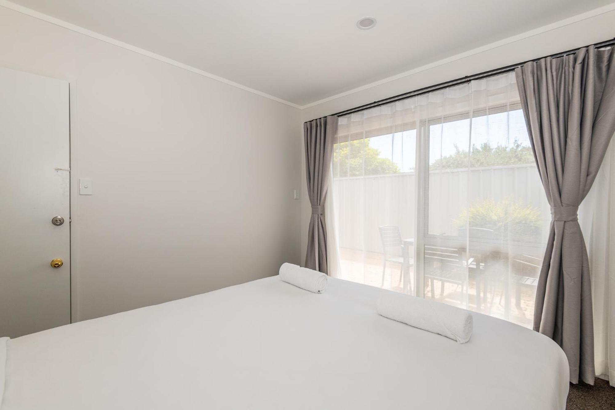 Aurora City Suites Motel Роторуа Экстерьер фото
